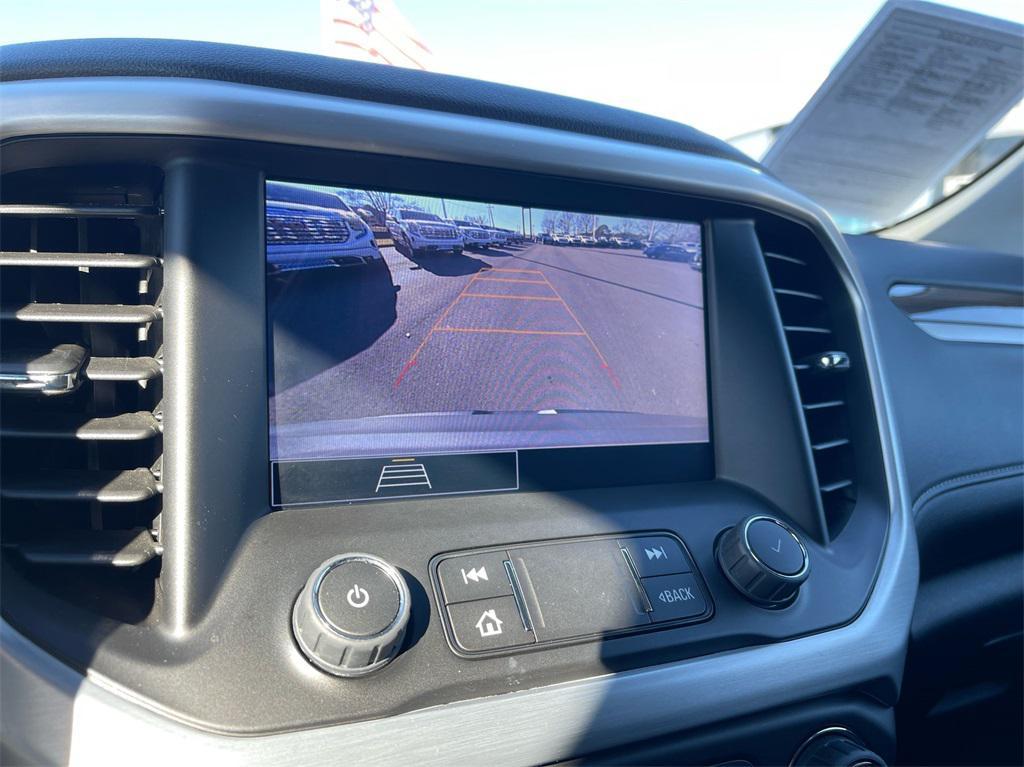 used 2023 GMC Acadia car, priced at $25,855