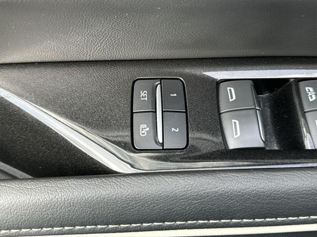 used 2022 Cadillac Escalade ESV car, priced at $71,550
