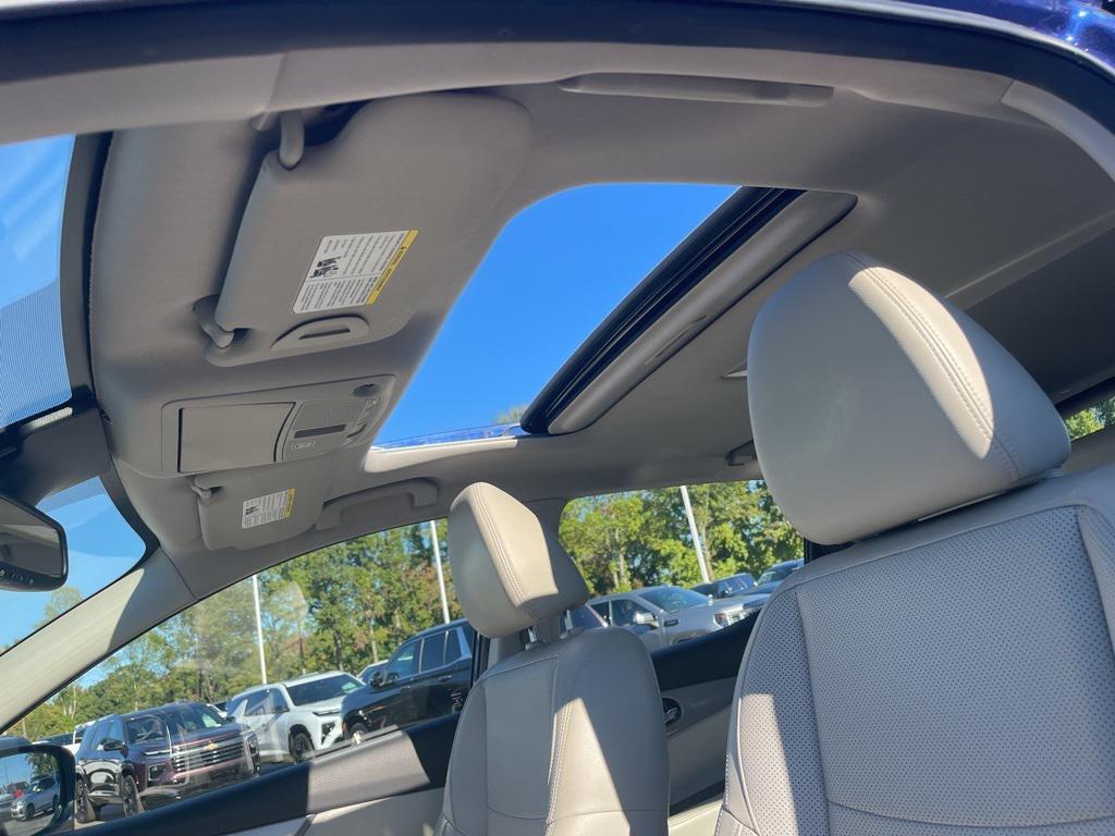 used 2020 Nissan Rogue Sport car, priced at $19,350