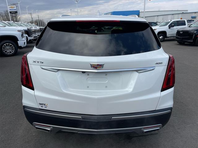 used 2024 Cadillac XT5 car, priced at $40,900