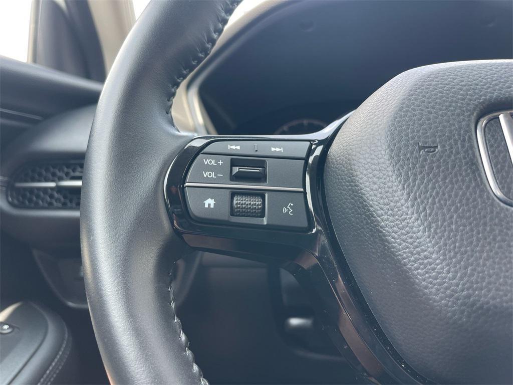 used 2025 Honda HR-V car, priced at $28,950