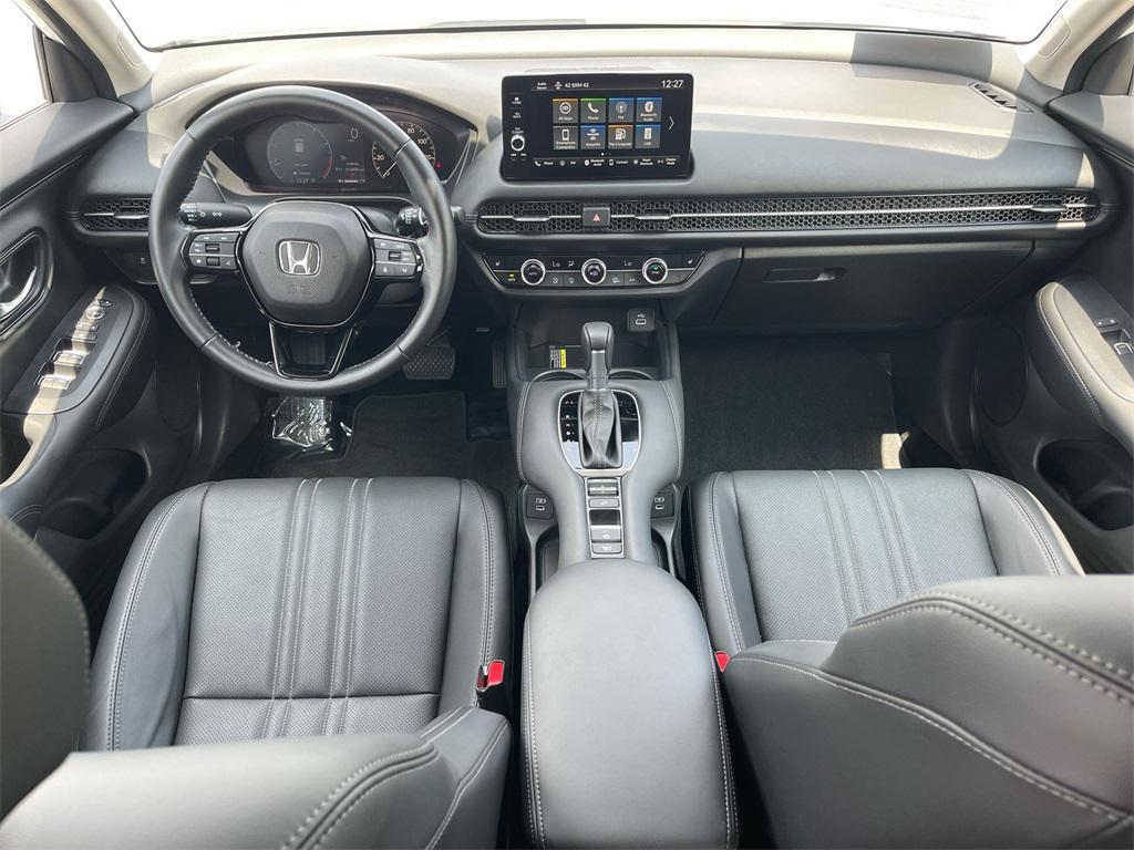 used 2025 Honda HR-V car, priced at $28,950