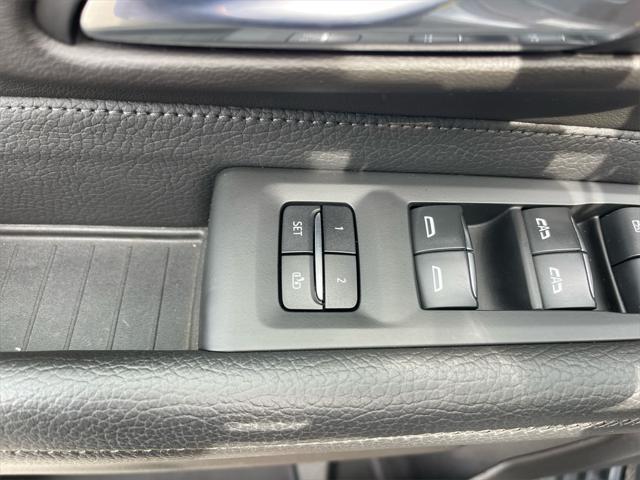used 2021 GMC Yukon car, priced at $52,990