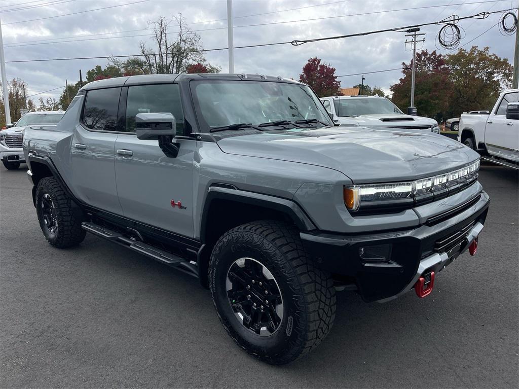 new 2025 GMC HUMMER EV Pickup car, priced at $101,995