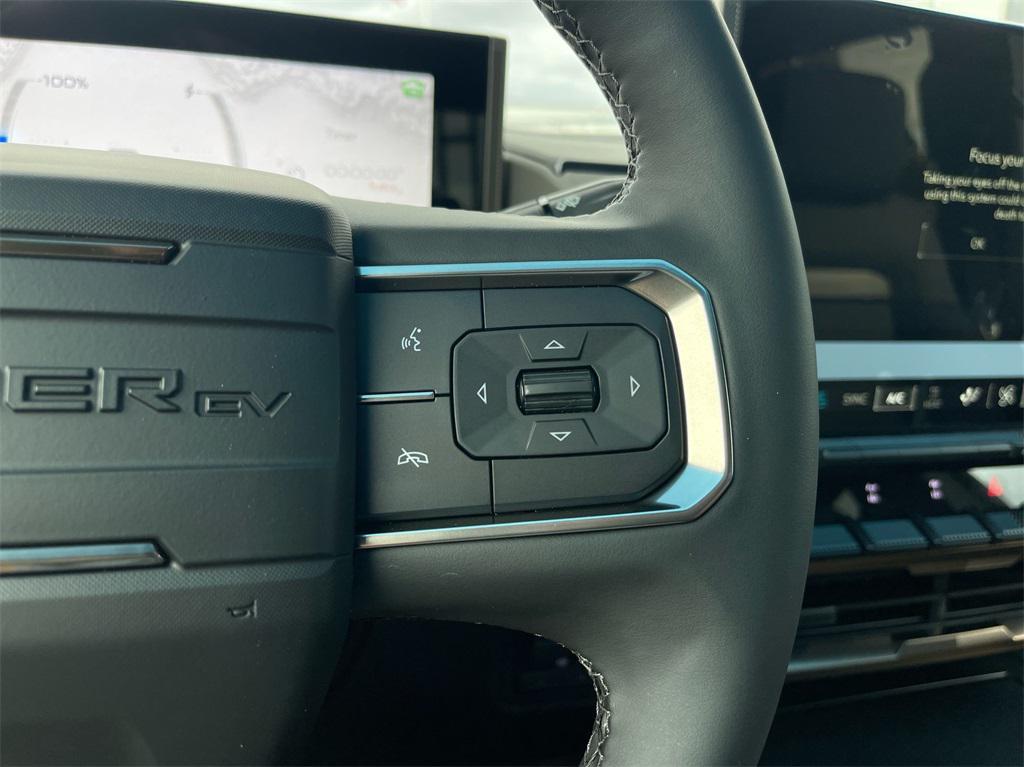 new 2025 GMC HUMMER EV Pickup car, priced at $101,995