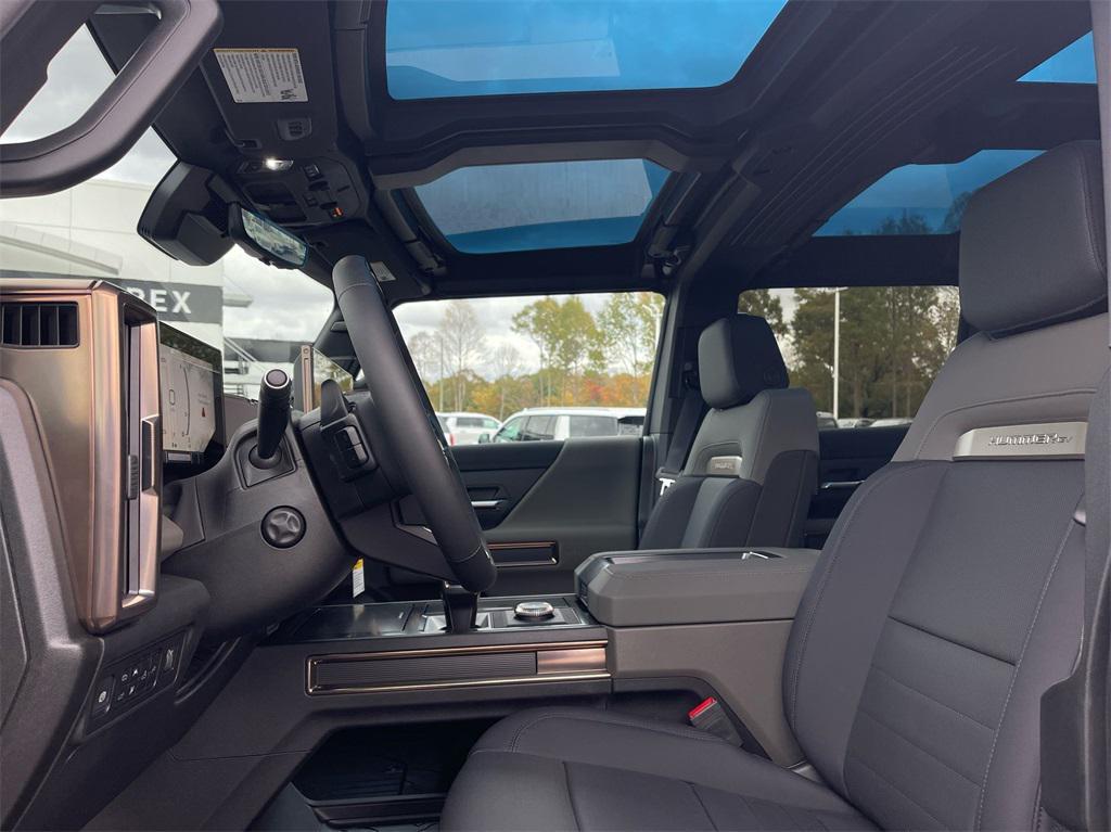 new 2025 GMC HUMMER EV Pickup car, priced at $101,995