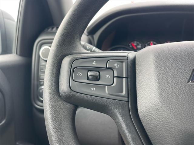 new 2025 Chevrolet Silverado 1500 car, priced at $43,995