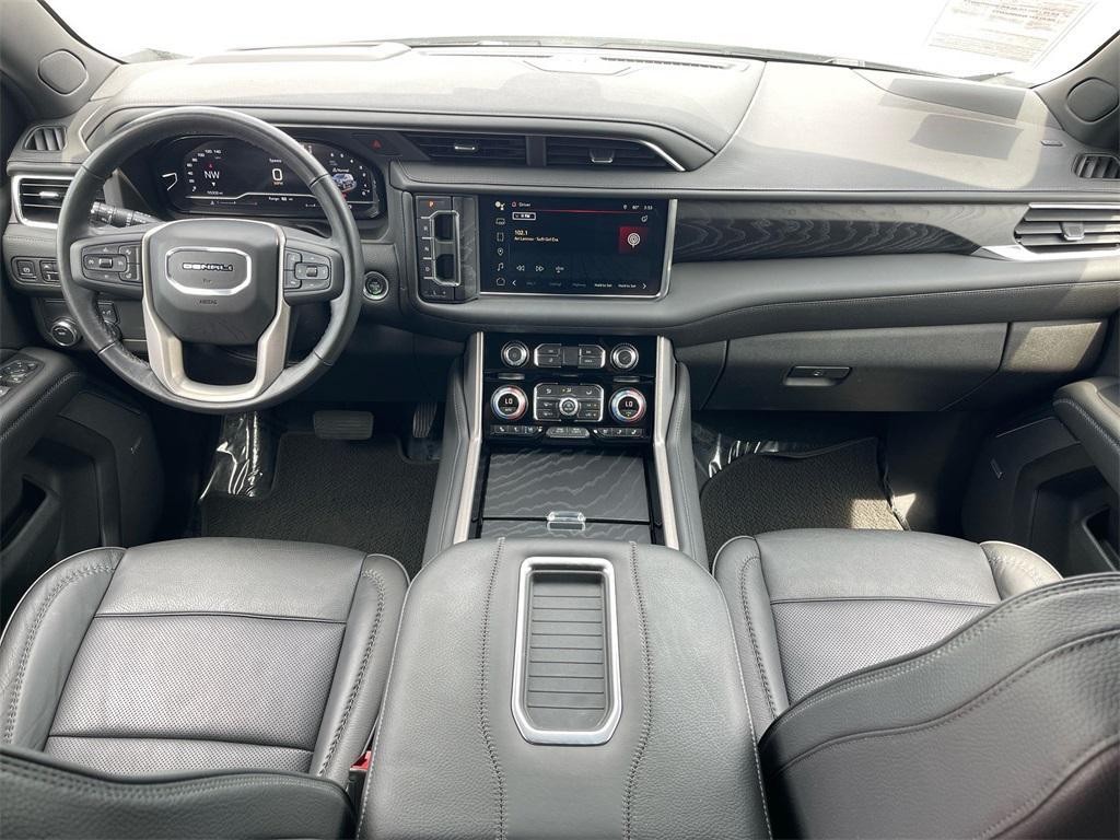 used 2022 GMC Yukon car, priced at $55,300