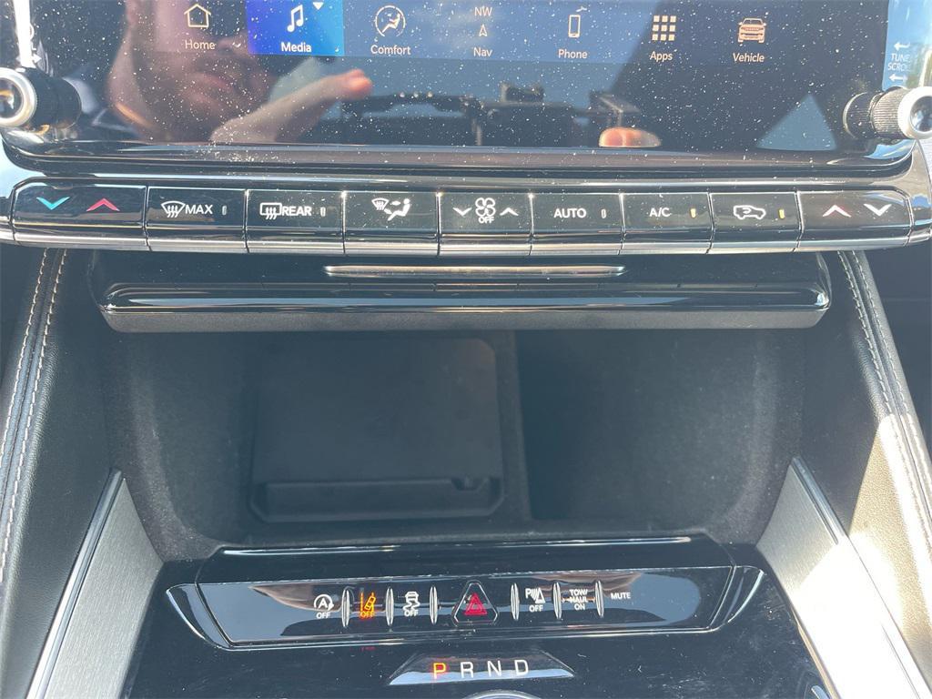 used 2023 Jeep Wagoneer car, priced at $49,850