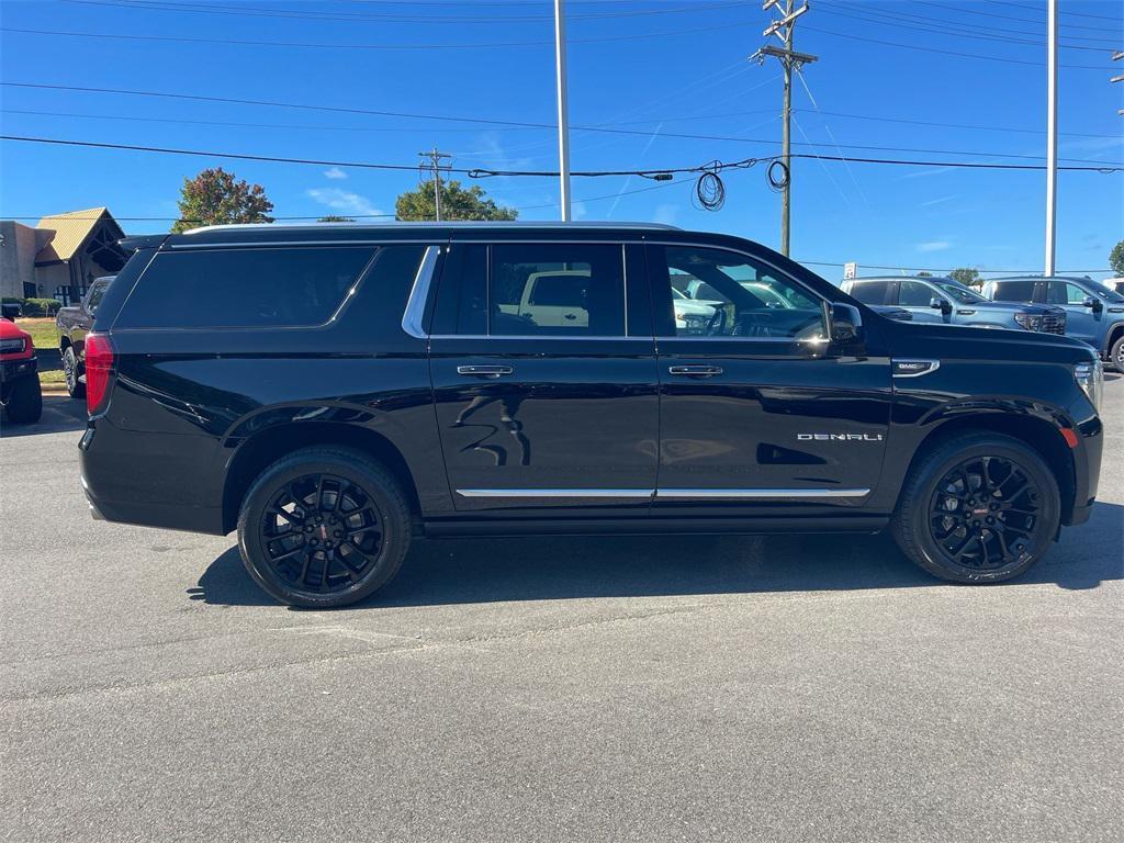 used 2022 GMC Yukon XL car, priced at $55,650