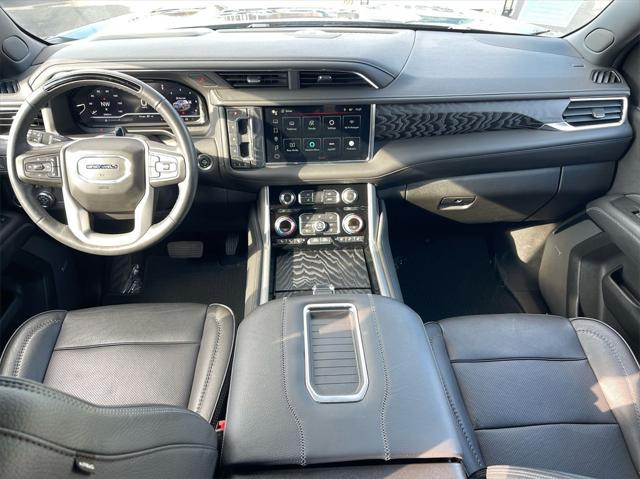 used 2023 GMC Yukon XL car, priced at $70,450