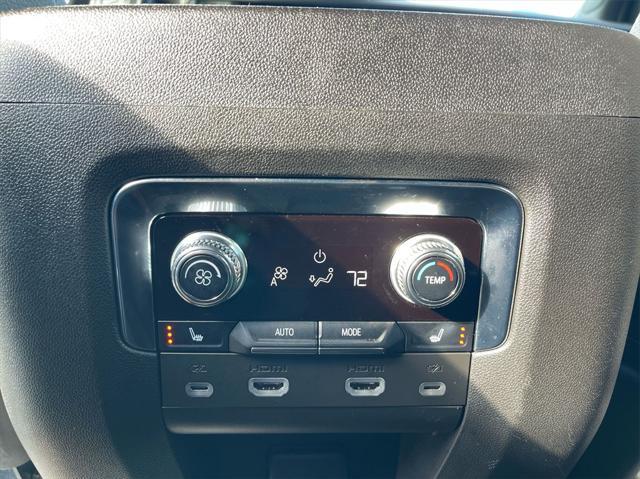 used 2023 GMC Yukon XL car, priced at $70,450