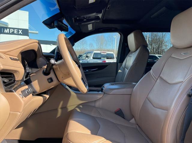 used 2019 Cadillac Escalade ESV car, priced at $44,850