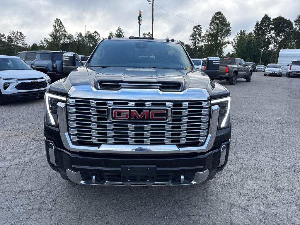 used 2024 GMC Sierra 2500 car, priced at $75,500