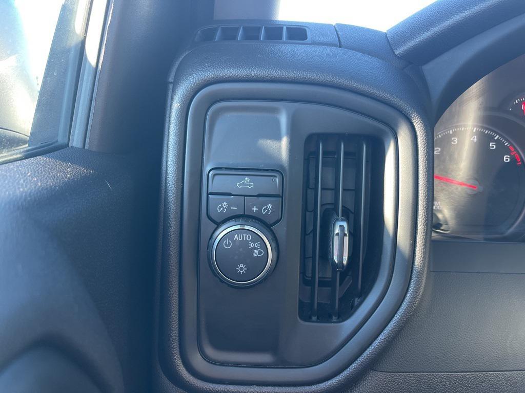 used 2024 Chevrolet Silverado 1500 car, priced at $28,150