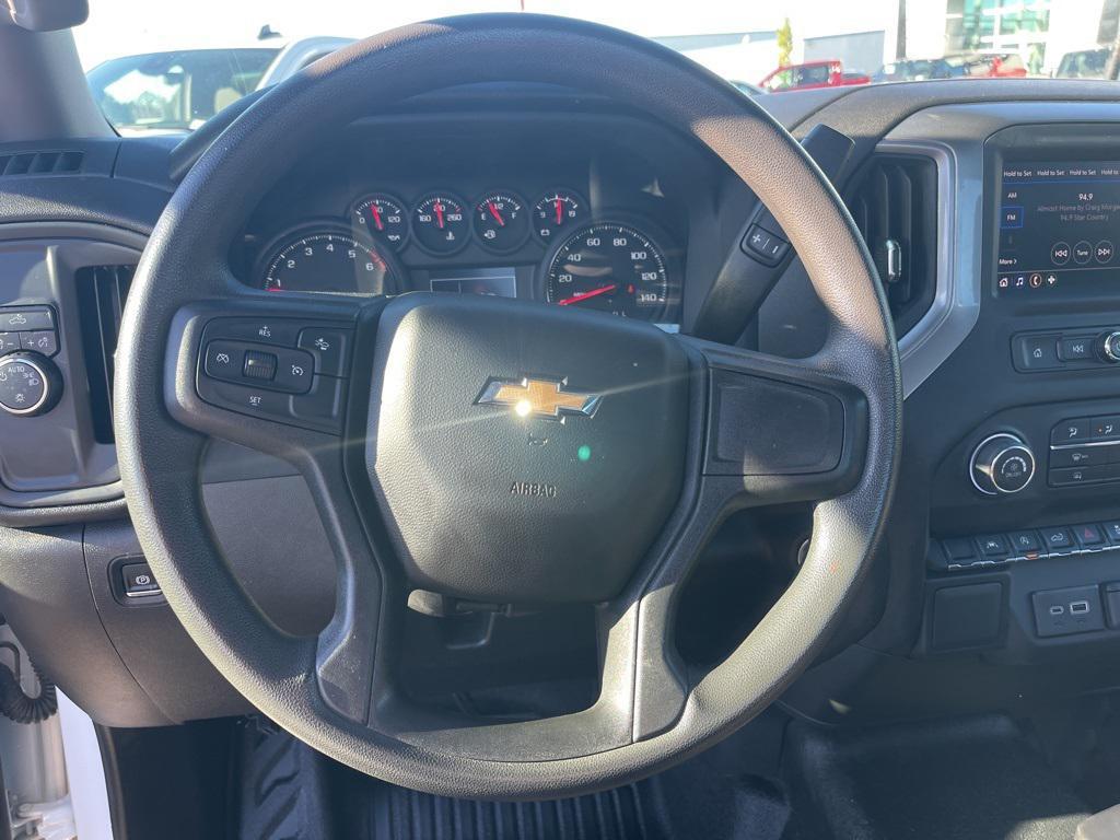 used 2024 Chevrolet Silverado 1500 car, priced at $28,150