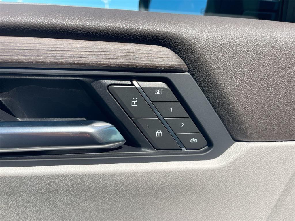 new 2026 GMC Acadia car, priced at $55,995