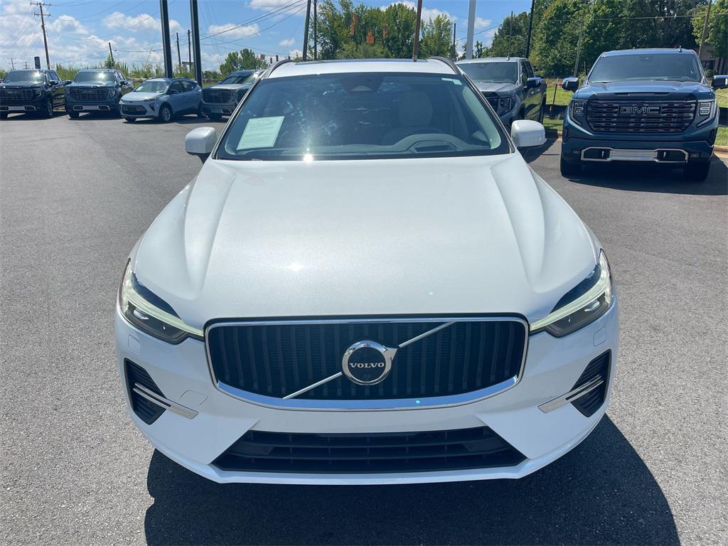 used 2022 Volvo XC60 car, priced at $29,880
