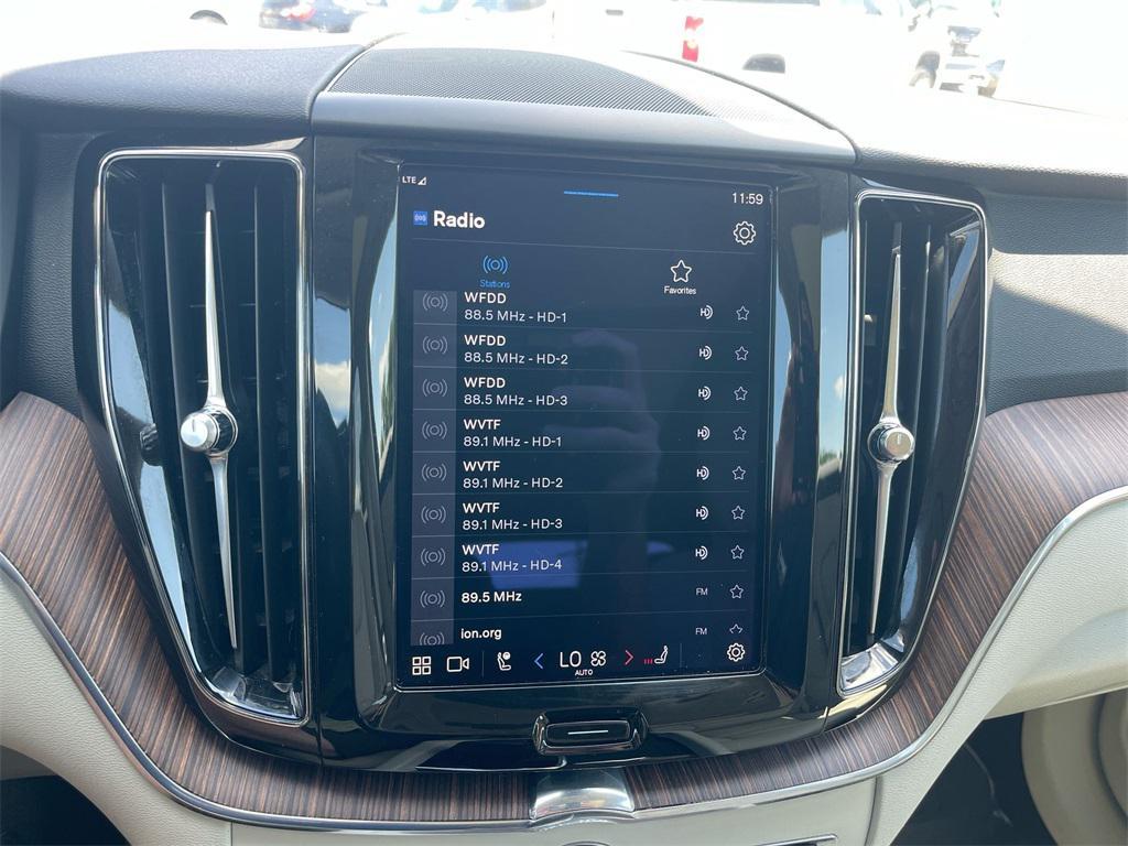 used 2022 Volvo XC60 car, priced at $29,880