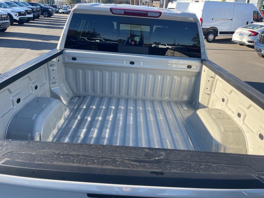 new 2026 Chevrolet Silverado 1500 car, priced at $48,995