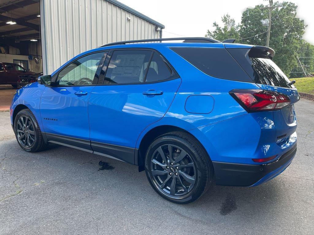 new 2024 Chevrolet Equinox car, priced at $31,580