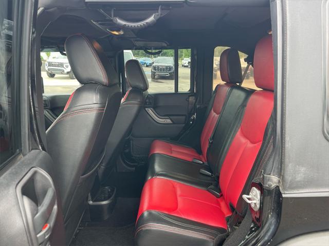used 2015 Jeep Wrangler Unlimited car, priced at $12,950