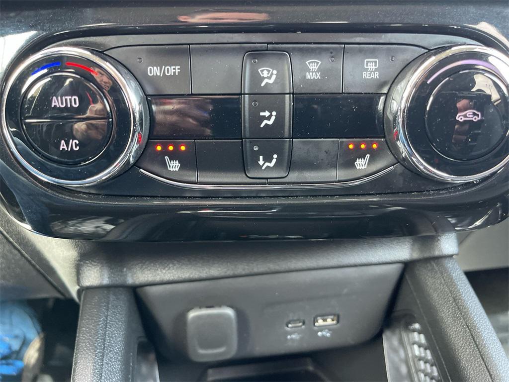 used 2024 Chevrolet TrailBlazer car, priced at $22,490