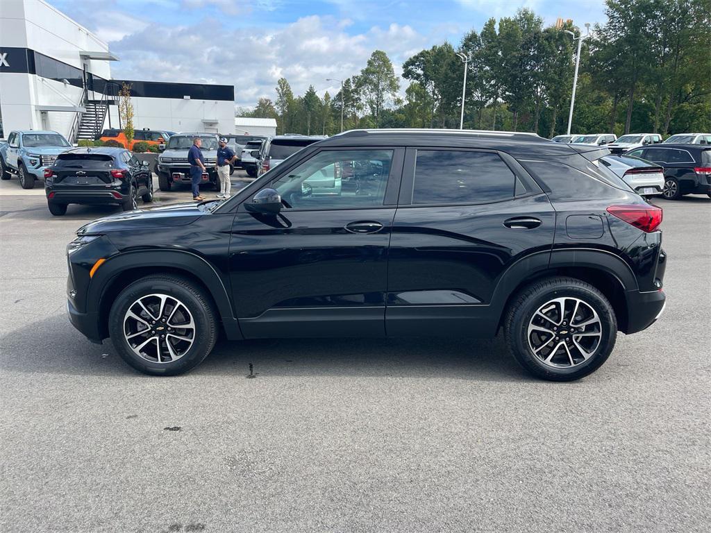 used 2024 Chevrolet TrailBlazer car, priced at $22,490