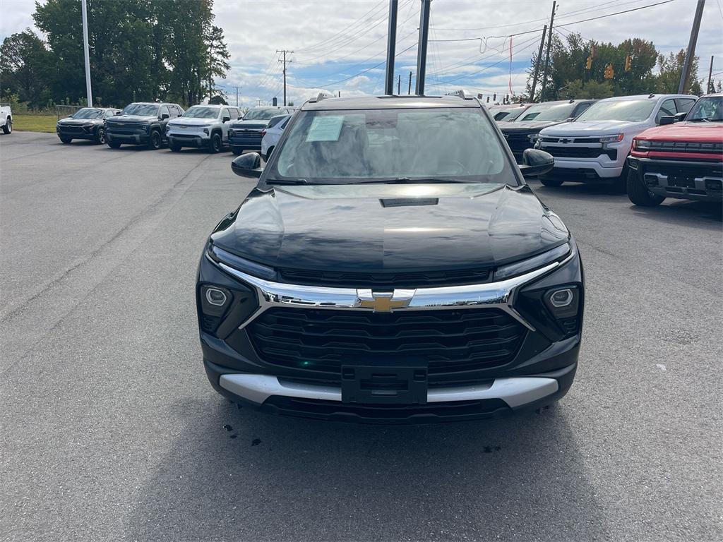 used 2024 Chevrolet TrailBlazer car, priced at $22,490