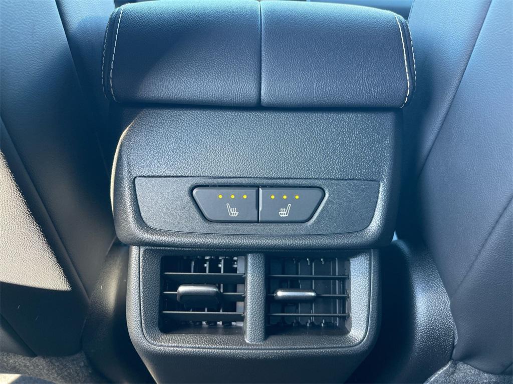 new 2025 GMC Terrain car, priced at $35,995