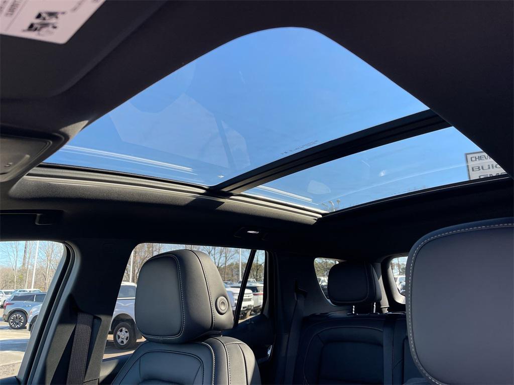 new 2025 GMC Terrain car, priced at $35,995
