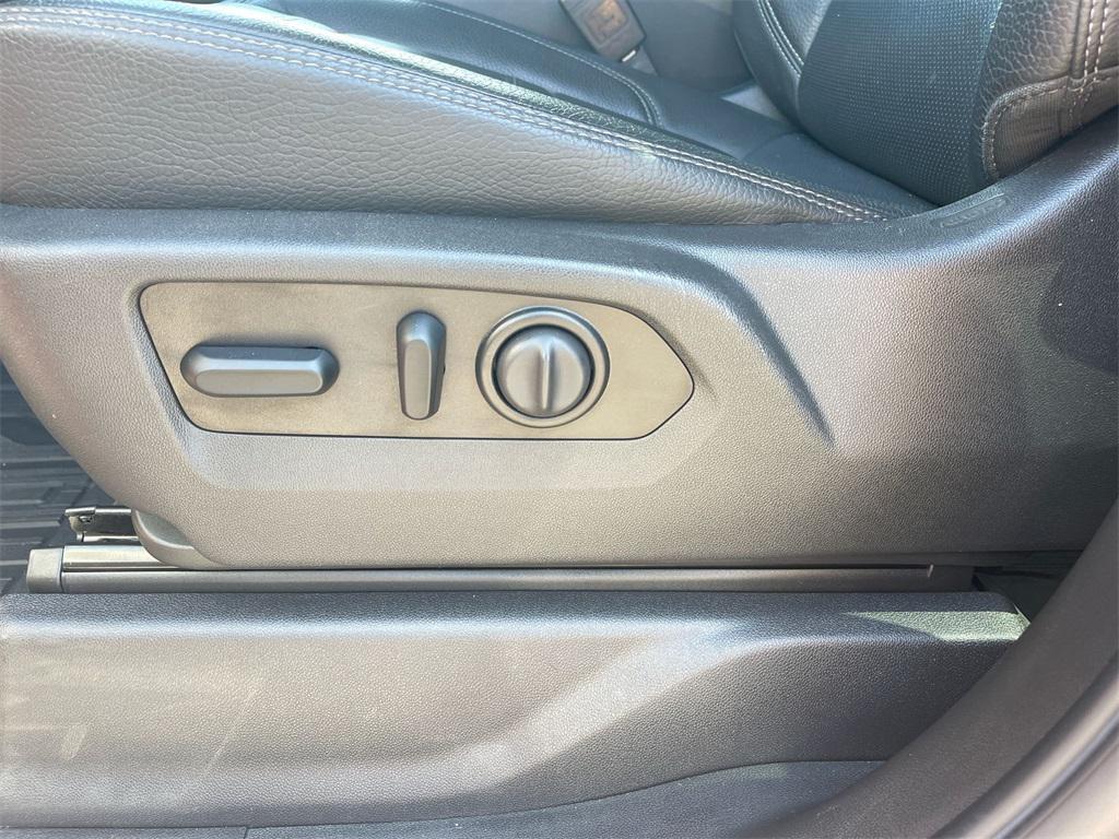 used 2020 GMC Sierra 1500 car, priced at $45,250