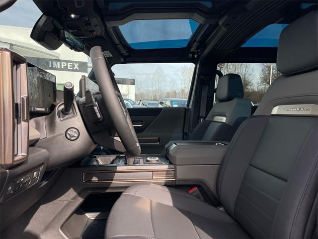 new 2025 GMC HUMMER EV Pickup car, priced at $106,995