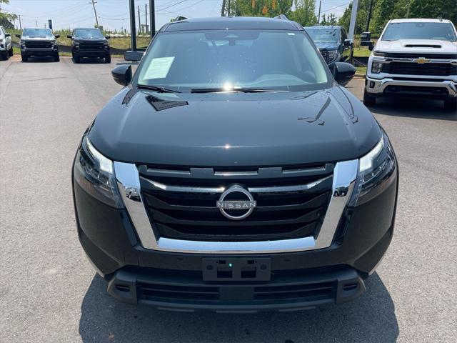 used 2024 Nissan Pathfinder car, priced at $35,209