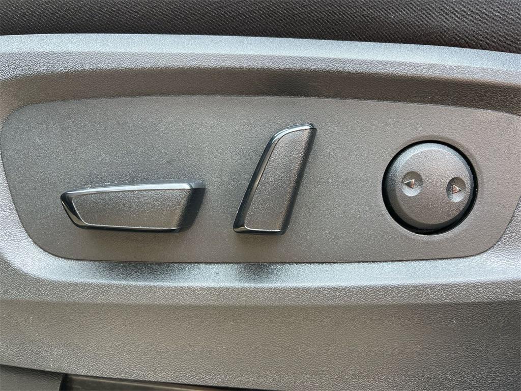 used 2024 Nissan Pathfinder car, priced at $34,550