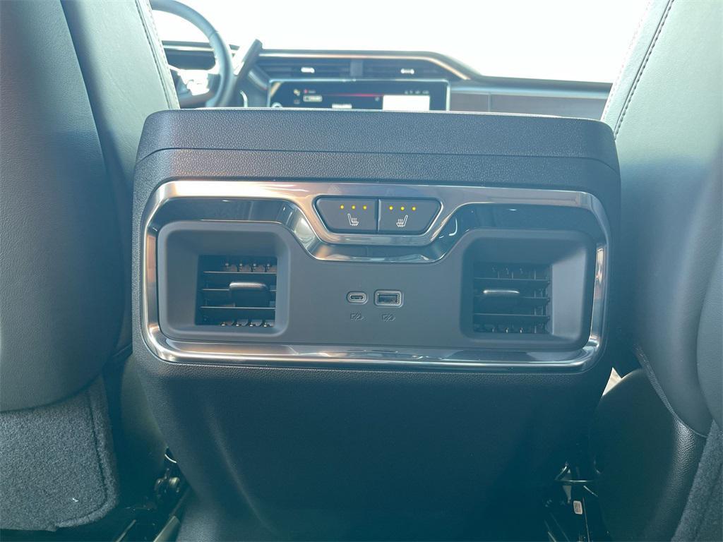 new 2025 GMC Sierra 3500 car, priced at $95,995
