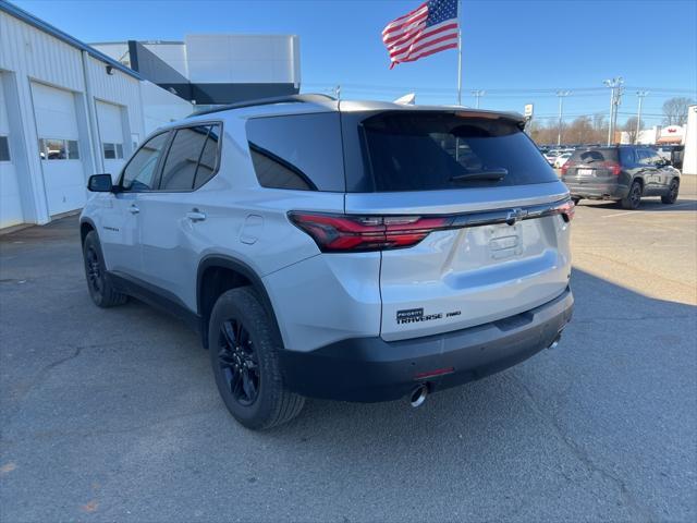 used 2022 Chevrolet Traverse car, priced at $28,190