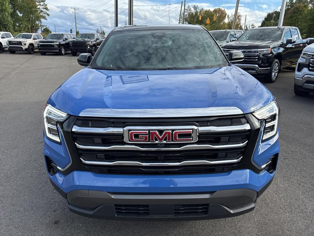 new 2026 GMC Terrain car, priced at $30,695