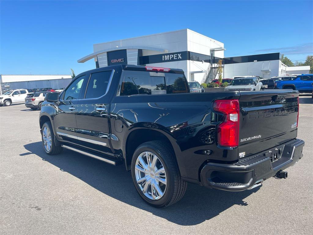 used 2025 Chevrolet Silverado 1500 car, priced at $62,190