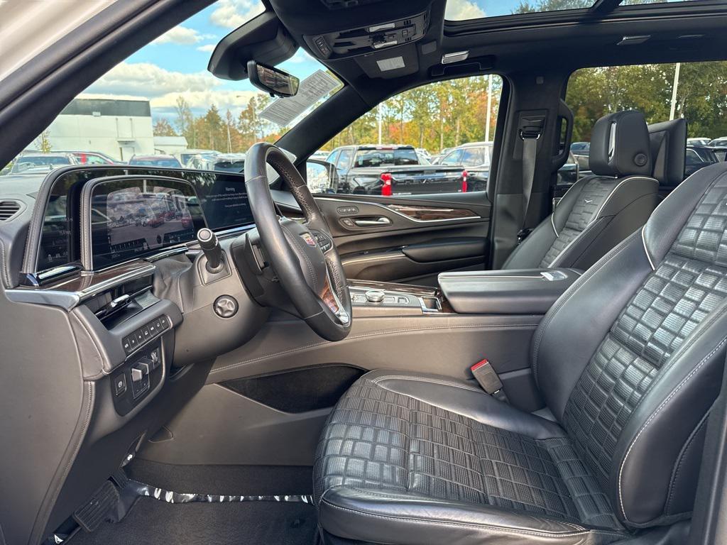 used 2021 Cadillac Escalade ESV car, priced at $70,700