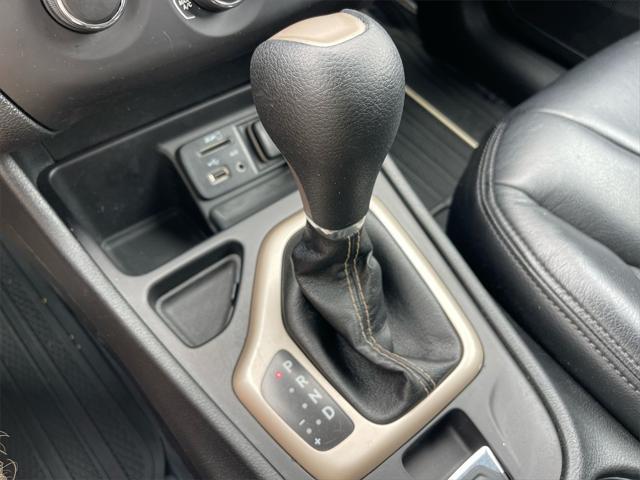 used 2018 Jeep Cherokee car