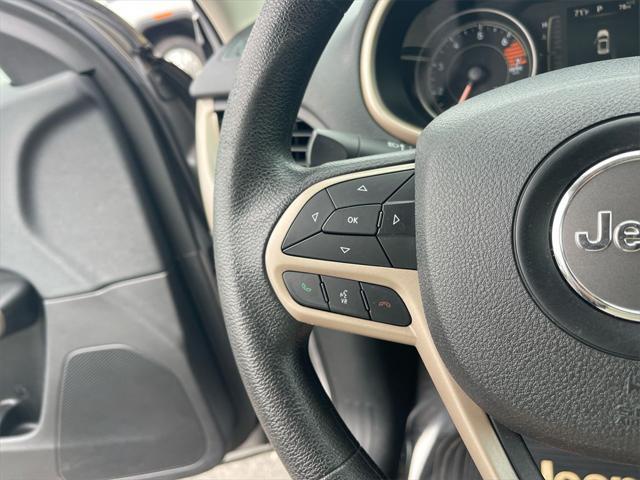 used 2018 Jeep Cherokee car