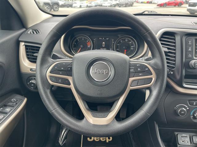 used 2018 Jeep Cherokee car