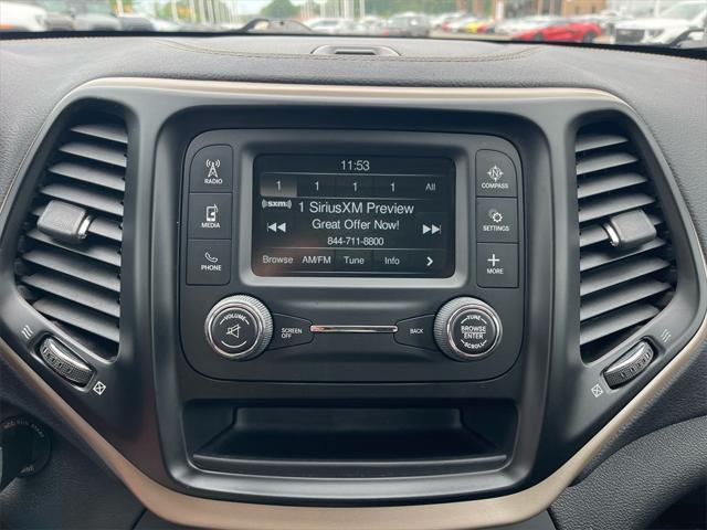 used 2018 Jeep Cherokee car