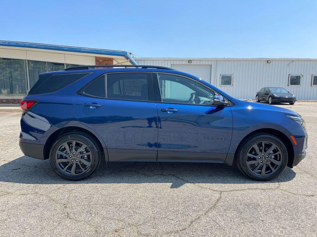 new 2023 Chevrolet Equinox car, priced at $30,330