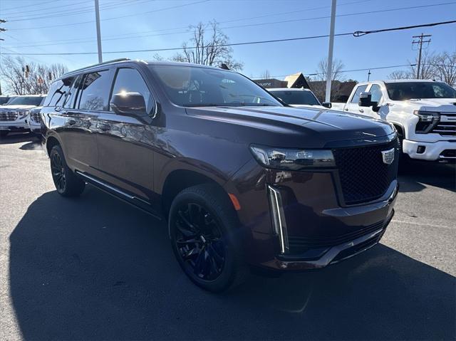 used 2023 Cadillac Escalade ESV car