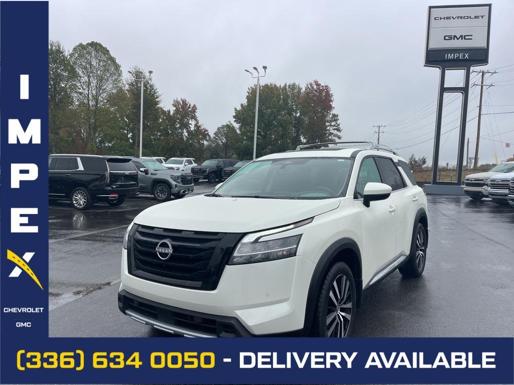 used 2024 Nissan Pathfinder car, priced at $37,590
