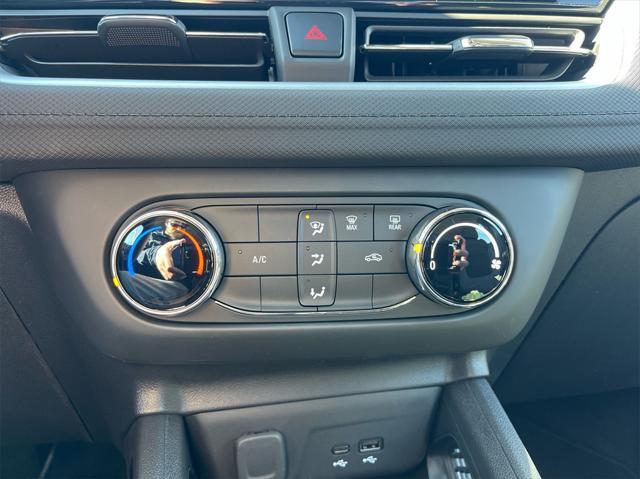 new 2025 Chevrolet TrailBlazer car, priced at $22,995