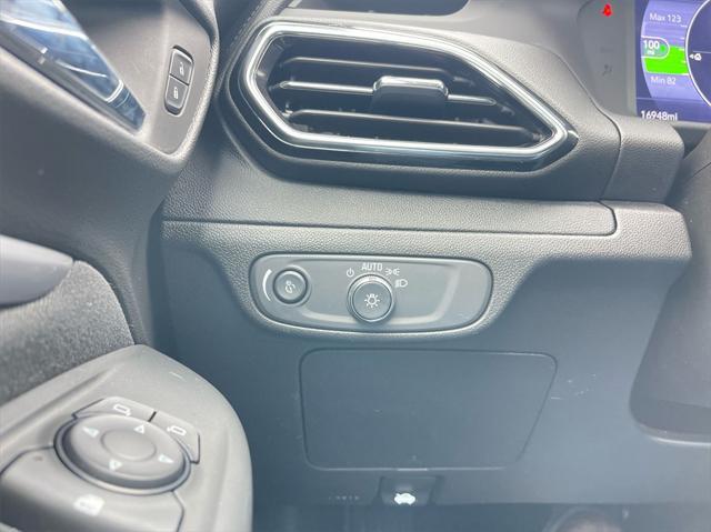 used 2023 Chevrolet Bolt EUV car, priced at $20,900