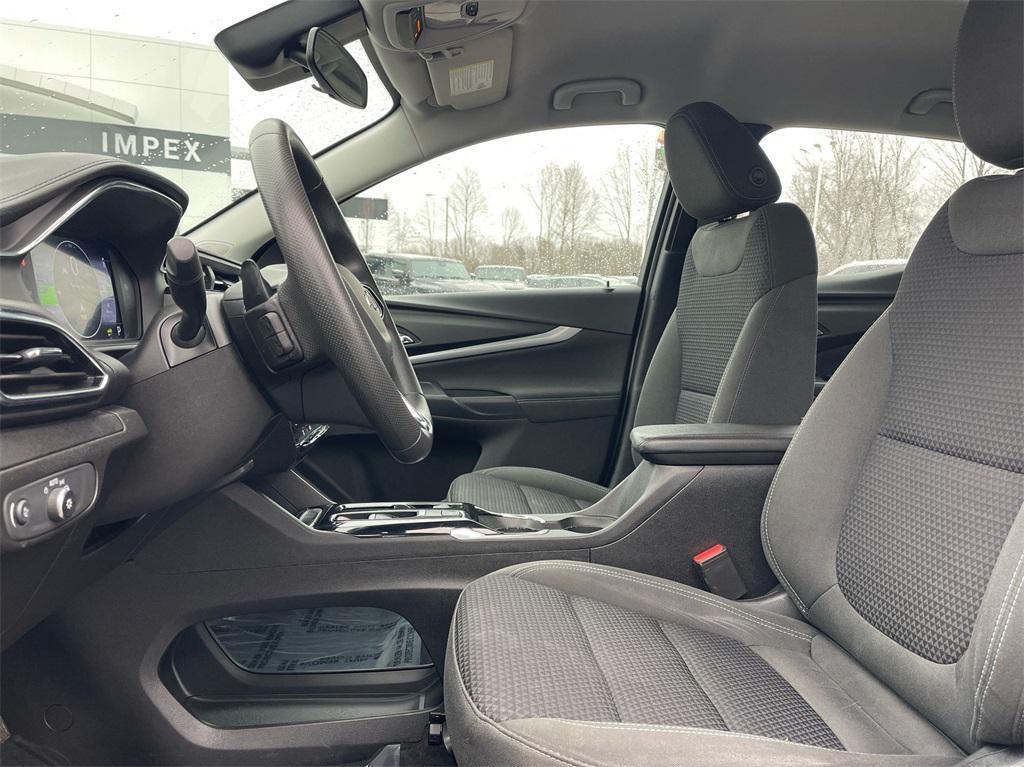 used 2023 Chevrolet Bolt EUV car, priced at $20,900